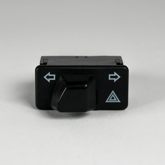 INTERRUTTORE 4 FRECCE/FRECCE COMPATIBILE HONDA SH NERO