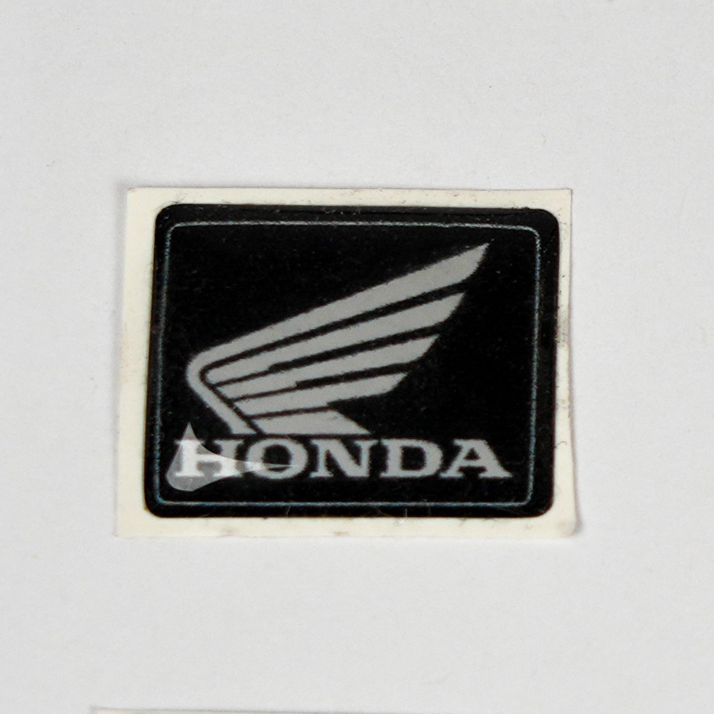 PLACCHETTA STEMMA HONDA RETROSCUDO