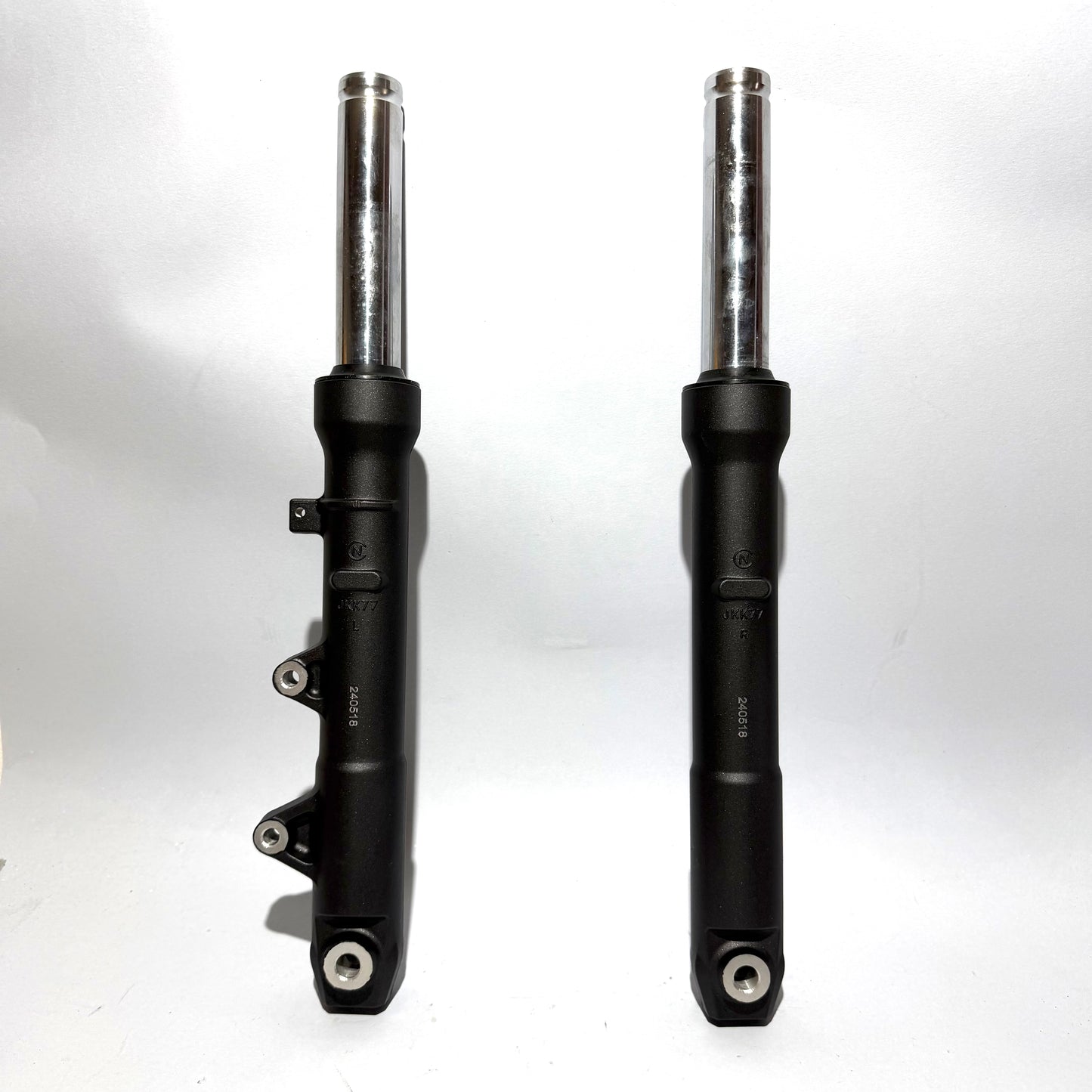 PAIR OF FRONT FORKS AND SHOCK ABSORBERS FOR HONDA SH 125/150 2020-2026