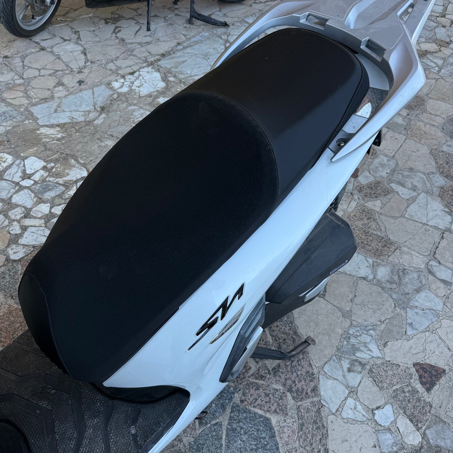 RIVESTIMENTO SELLA HONDA SH 125/150/350 dal 2020