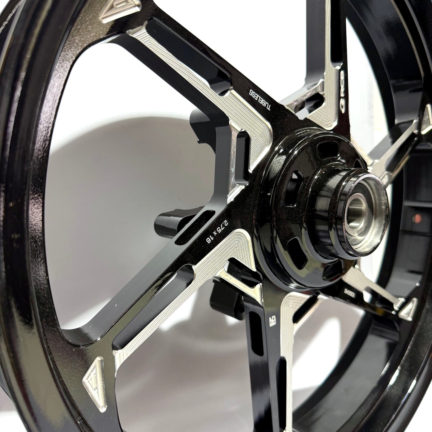 CERCHI RUOTE RCB CNC COMPATIBILI PER HONDA SH 350
