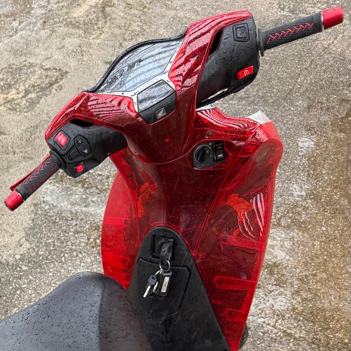 RED BUTTONS/SWITCHES COMPATIBLE WITH SH