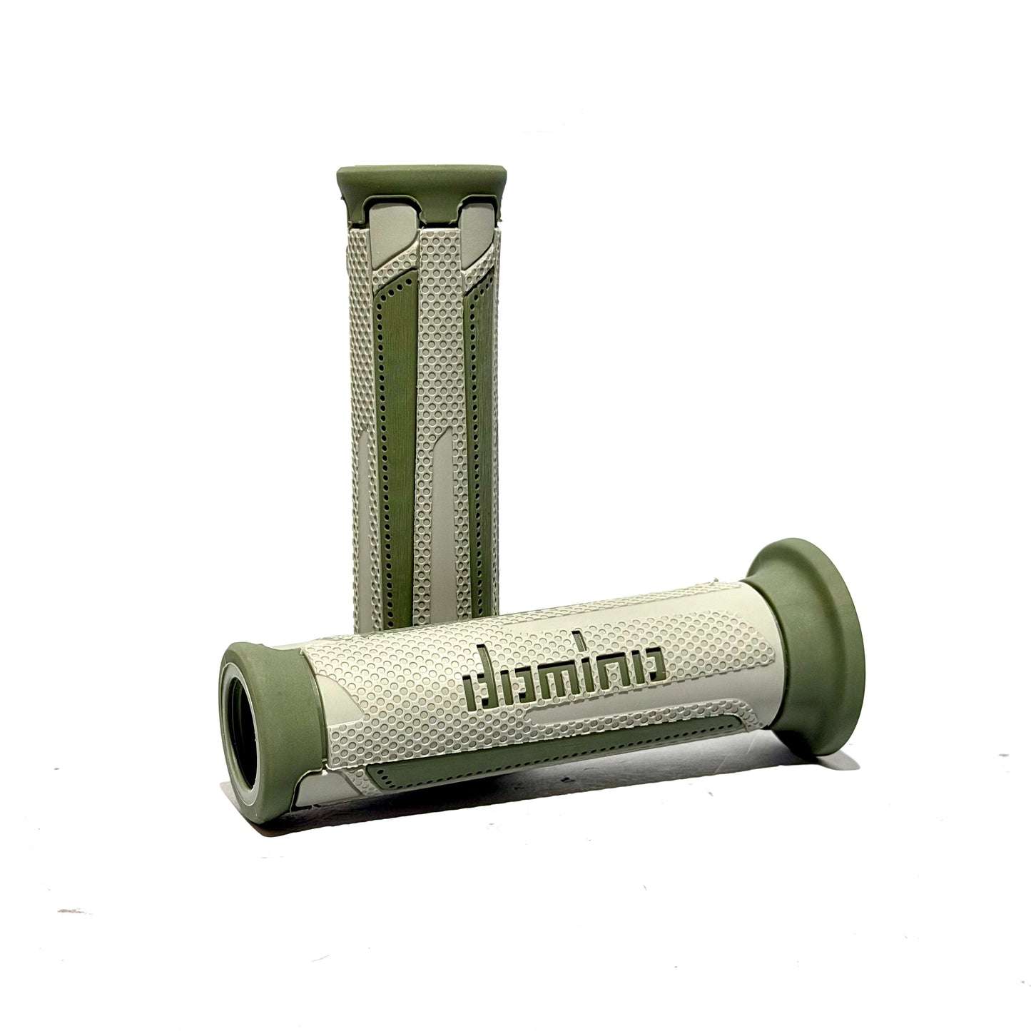 MANOPOLE DOMINO