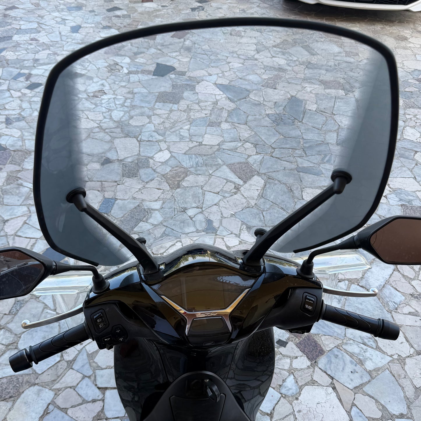 PARABREZZA SPORTIVO HONDA SH 125/150/350